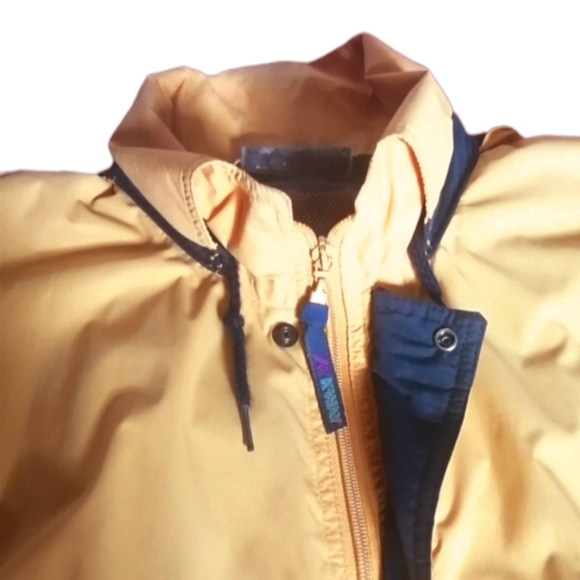 K-Way Men's Jacket - Picture 3 of 9